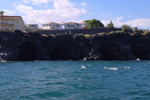 Catania: Sunset Sailing with Aperitif and Swim (4 hours)