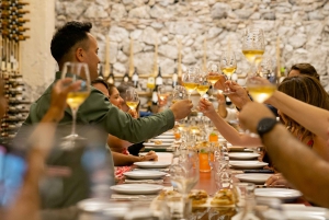 Catania: Volcanic Wine Tasting in a Metropolitan Market