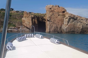 Cefalù: Bootsfahrt mit Schwimmen, Aperitif und Schnorcheln