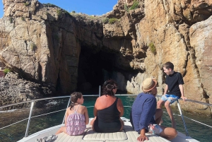 Чефалу: прогулка на лодке с подводным плаванием, свежими фруктами и напитками