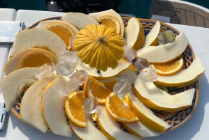 Чефалу: прогулка на лодке с подводным плаванием, свежими фруктами и напитками