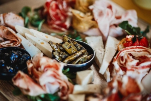 Чефалу: пешеходная экскурсия и аутентичный сицилийский аперитив