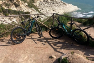 E-Bike: Äventyr på Scala dei Turchi, sicilianska byar och matupplevelser