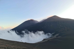 Etna Północ 2900 m n.p.m. i Kratery z 2002 roku