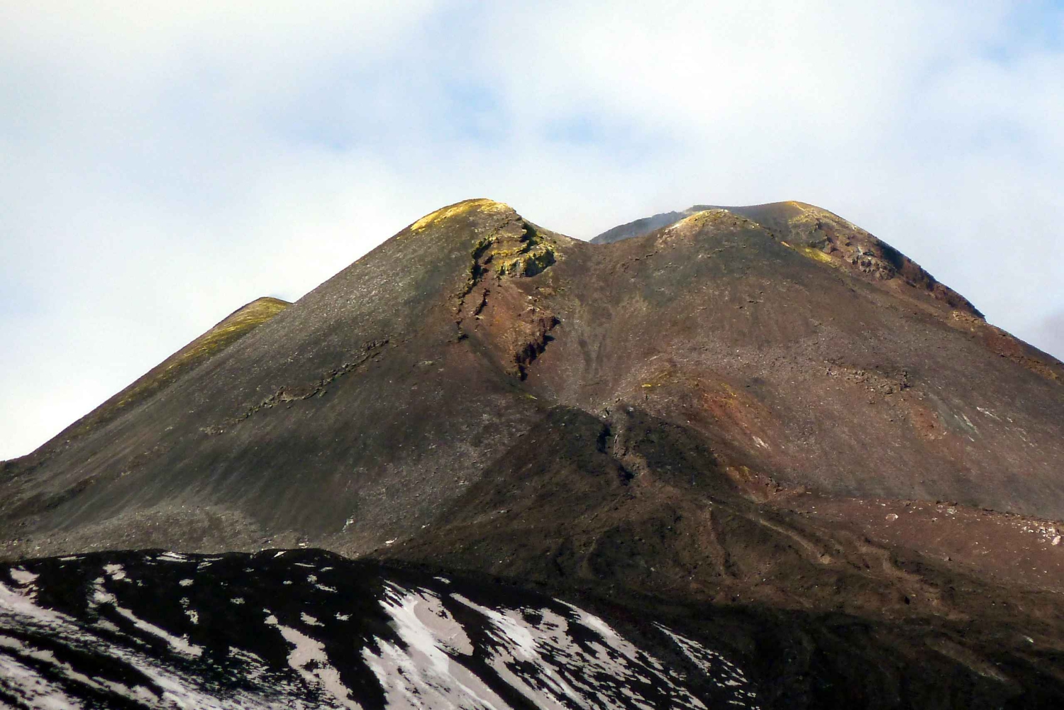 De Catane : Tour de l'Etna à la base des cratères sommitaux