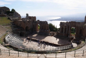 From Catania: Guided Tour of Taormina and Castelmola