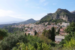 From Catania: Guided Tour of Taormina and Castelmola