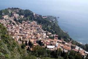 From Catania: Guided Tour of Taormina and Castelmola