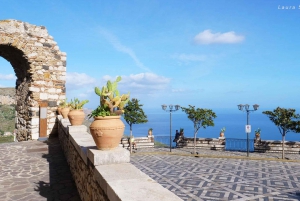 From Catania: Guided Tour of Taormina and Castelmola
