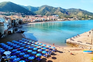 Da Palermo: tour dei castelli medievali di Caccamo e Cefalù.