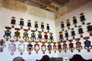 Da Palermo: tour dei castelli medievali di Caccamo e Cefalù.