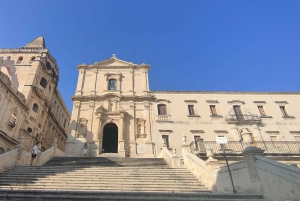 Taorminasta: Syrakusan ja Noton opastettu päiväretki bussilla