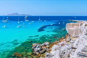 De Trapani: Excursão às Ilhas Egadi em bote inflável em Favignana e Levanzo com almoço