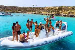 De Trapani: Excursão às Ilhas Egadi em bote inflável em Favignana e Levanzo com almoço