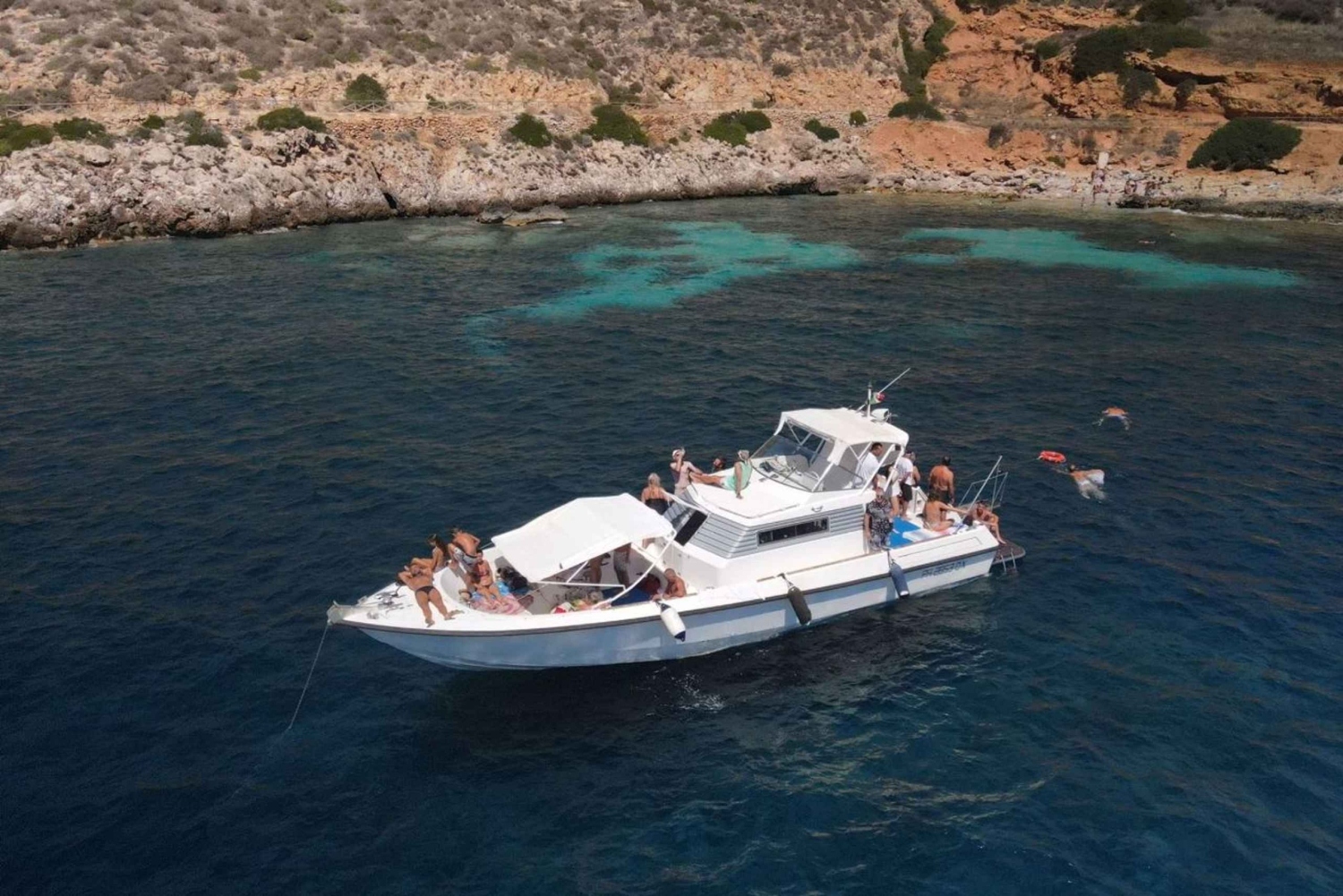 Z Trapani: Favignana i Levanzo Yacht Tour z lunchem