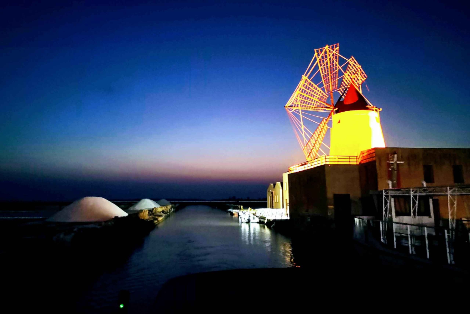 Von Trapani: Tour zu den Salinen von Marsala und den Stagnone-Inseln