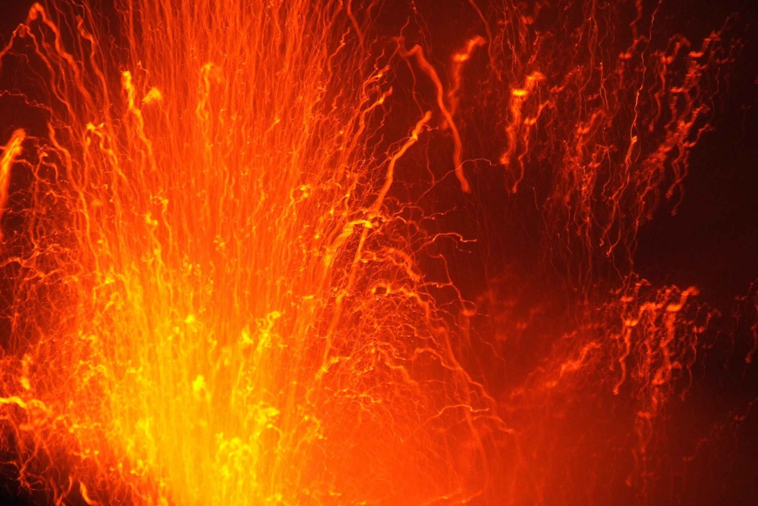 Tropea: Panarea e Stromboli in barca di notte