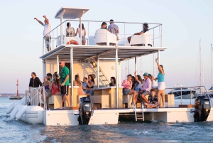Giardini Naxos: Passeio de catamarã com golfinhos ao pôr do sol com Aperetif