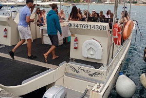 Giardini Naxos: Passeio de catamarã com golfinhos ao pôr do sol com Aperetif