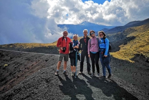 Mount Etna: Craters of the 2002 Eruption Trekking Experience