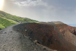Mount Etna: Craters of the 2002 Eruption Trekking Experience