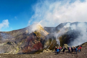 Monte Etna: Caminhada até à cratera do cume com teleférico