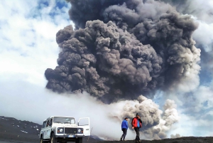 Monte Etna: Trekking a 3000m con funivia e jeep