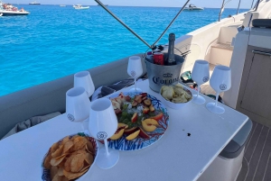 Palermo: tour di lusso in barca con snack e snorkeling