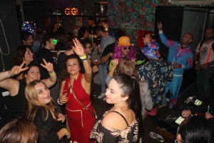 Palermo: Opastettu baarikierros shotteineen ja juomien alennuksineen