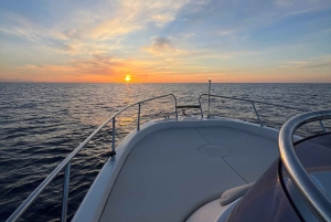 Palermo: tour di lusso in barca con snack e snorkeling