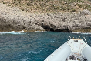 Палермо: экскурсия на лодке по Монделло и Изола-делле-Феммине с напитком