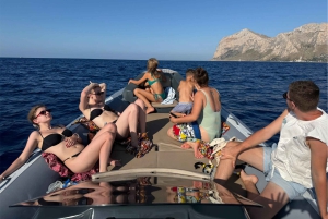 Палермо: экскурсия на лодке по Монделло и Изола-делле-Феммине с напитком