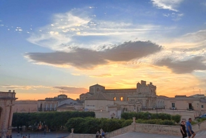ポッツァッロ：シラクーサ・ノトとマルザメミ日帰りツアー