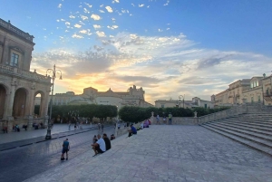 ポッツァッロ：シラクーサ・ノトとマルザメミ日帰りツアー