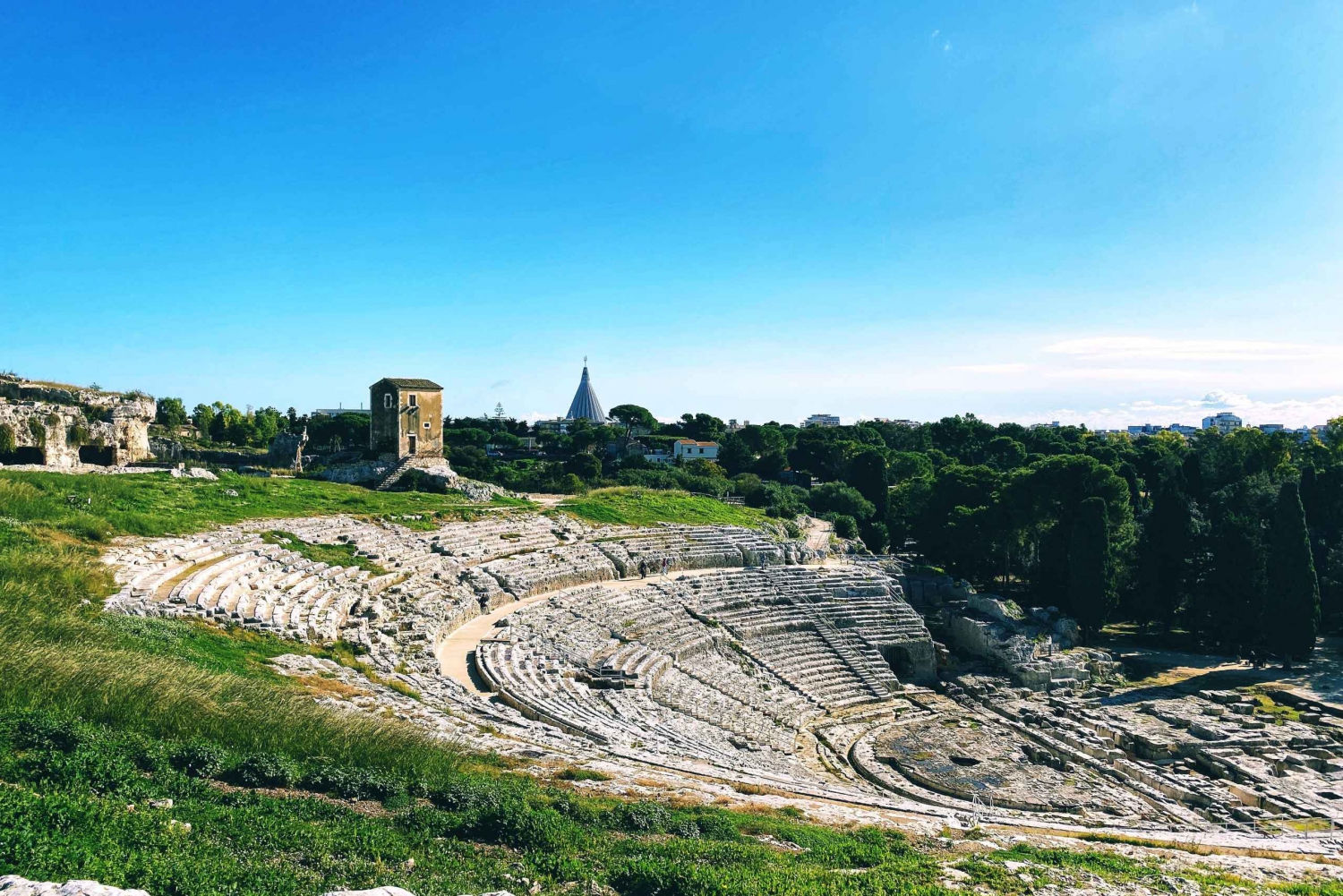 シラクサ：ネアポリス考古学公園の少人数グループツアー