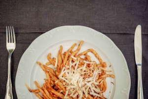 Taormina: Godfather Vs Mafia Tour with Pasta Lunch