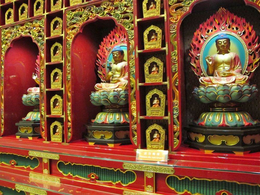 Buddha Tooth Relic Temple and Museum