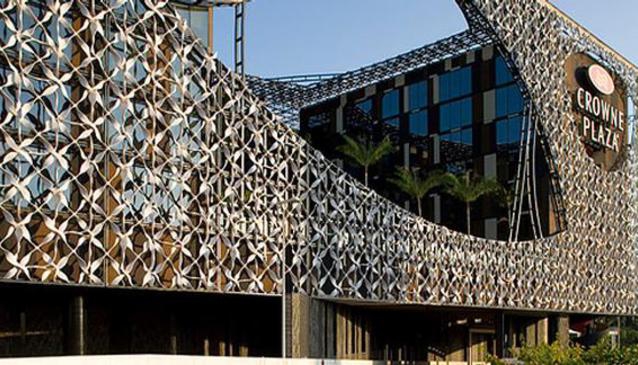 Crowne Plaza Hotel Changi Airport