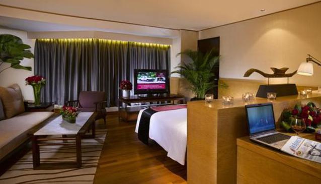 Grand Mercure Roxy Hotel