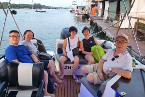 Singapore: Guided Boat Tour and Kelong Fish Farm Visit