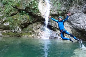 Vanuit Bovec: Sušec-stroom canyoning in de Soča-vallei
