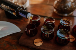 Degustazione di olio d'oliva: un viaggio di sapori e aromi