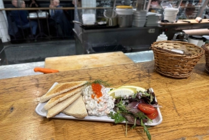 Stoccolma: tour gastronomico per piccoli gruppi con 7 degustazioni di cibo locale