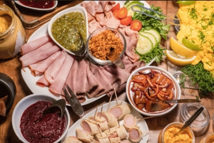 Stockholm : visite culinaire guidée avec dégustations - Mangez comme un Viking