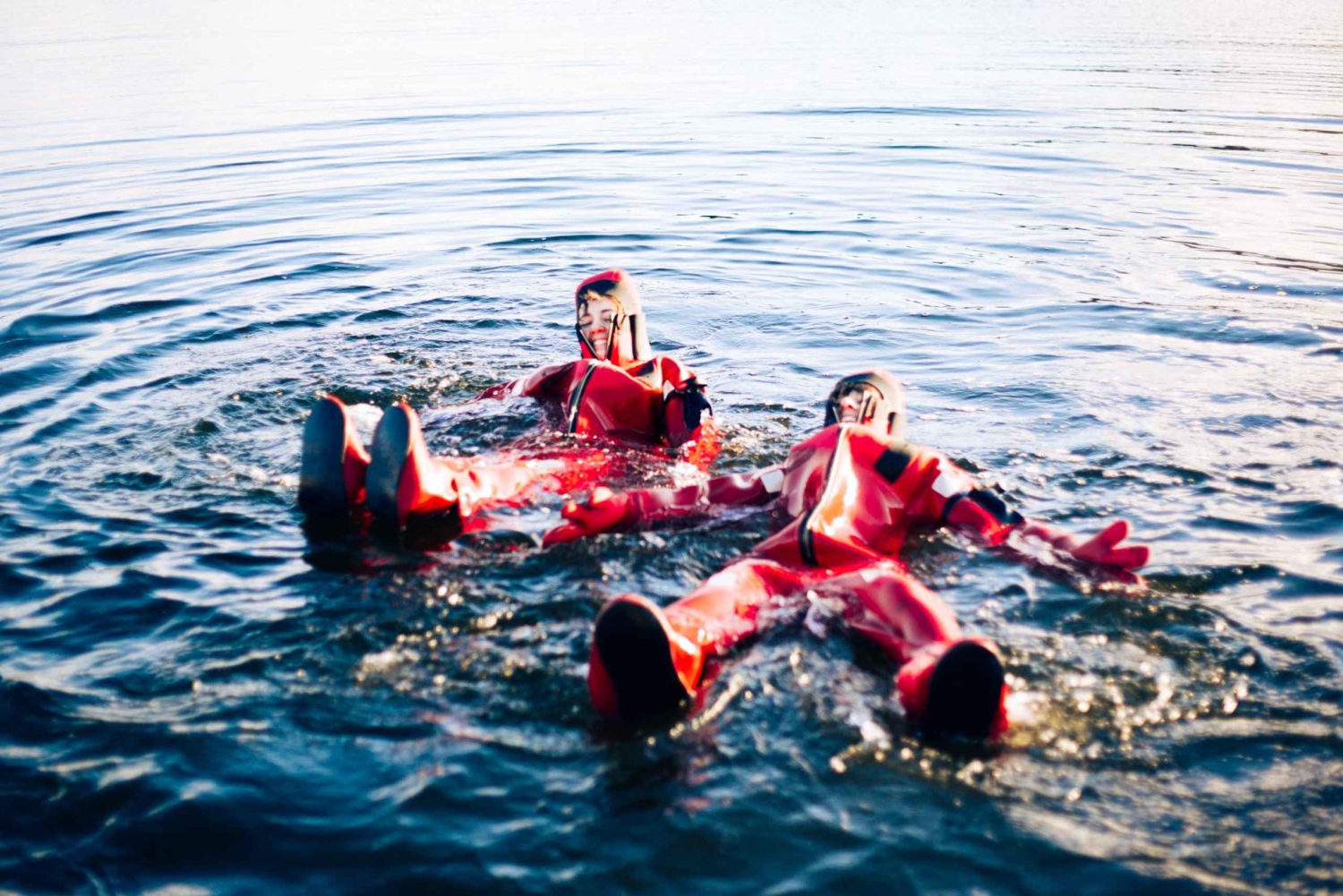 ストックホルム：ハイキング、アウトドアクッキング、そして冷たい水に浮かぶ体験をお楽しみください