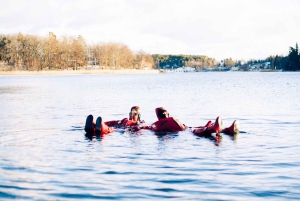 Stockholm : randonnée, cuisine en plein air et flottaison en eau froide