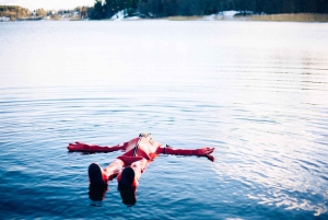 Stockholm : randonnée, cuisine en plein air et flottaison en eau froide
