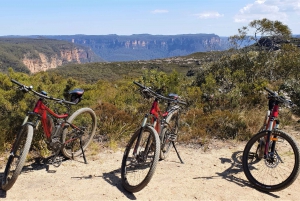Голубые горы: поездка на горном электронном велосипеде, узкое плато
