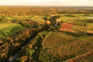Camden Valley: Sunrise Hot Air Balloon Flight With Breakfast