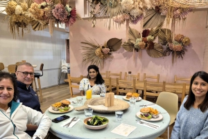 From Sydney: Sea Cliff Bridge, Beaches, and Farmlands Tour